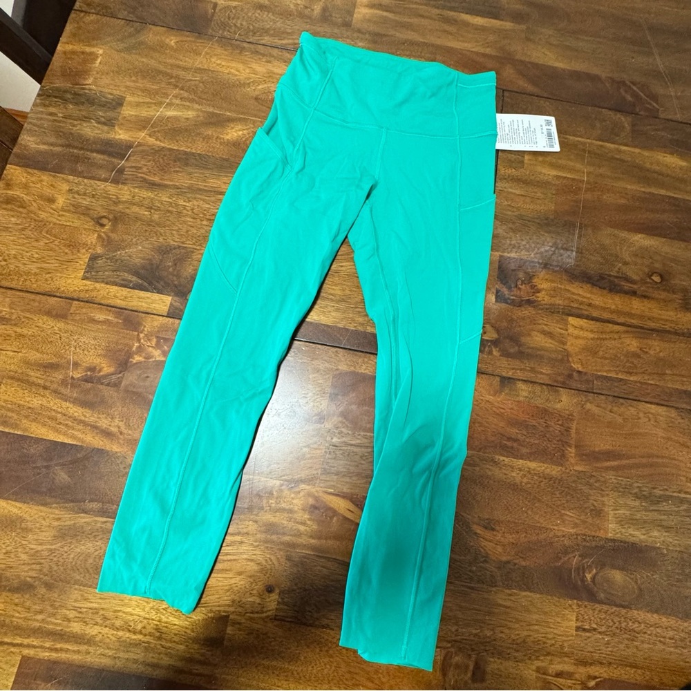 NWT Lululemon Fast and Free Leggings